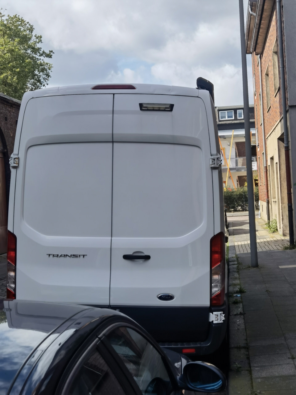 Фото в бортжурнале Ford Transit (8G)