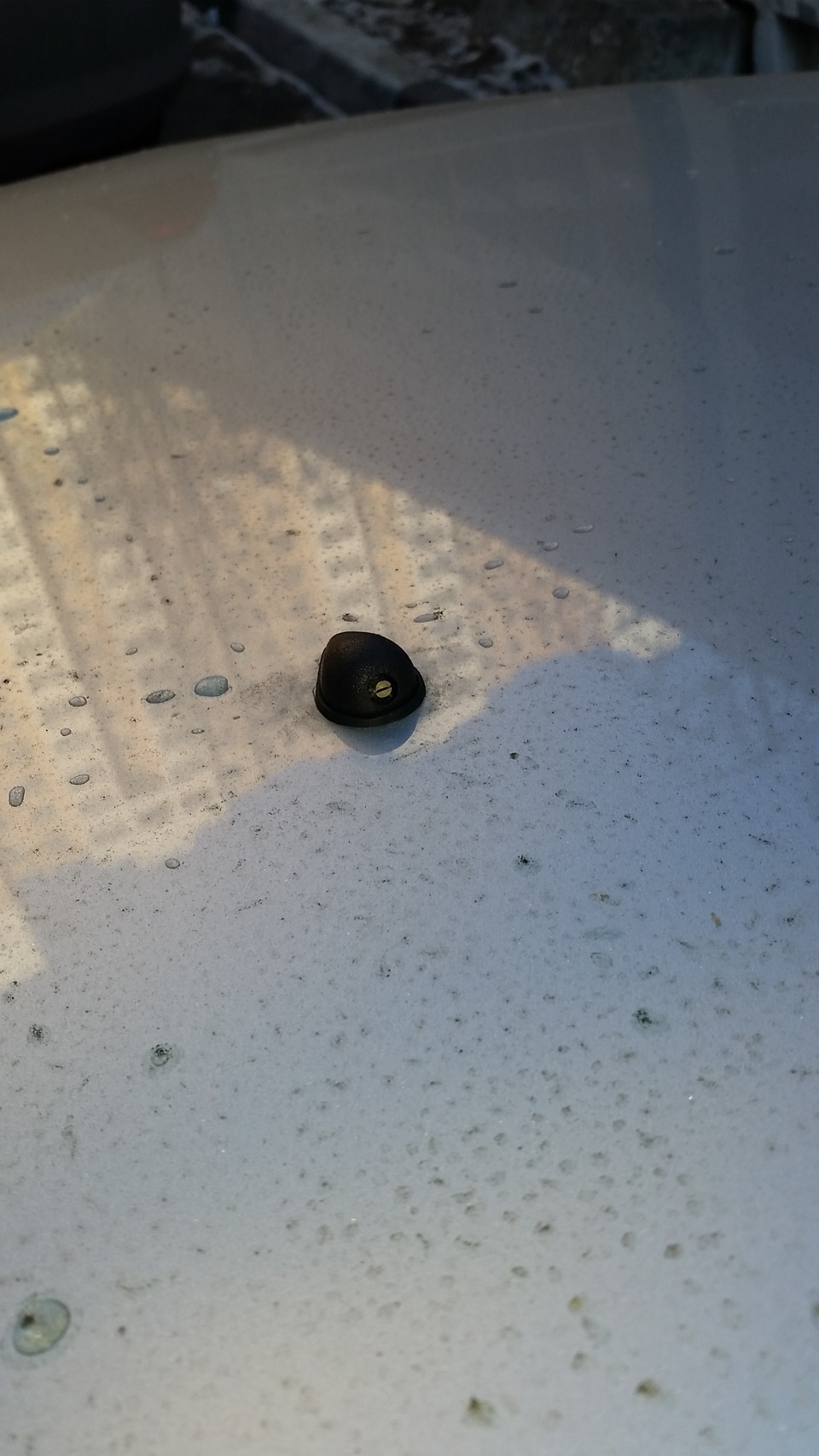 Веерные форсунки переднего омывателя — Lada Приора универсал, 1,6 л ...