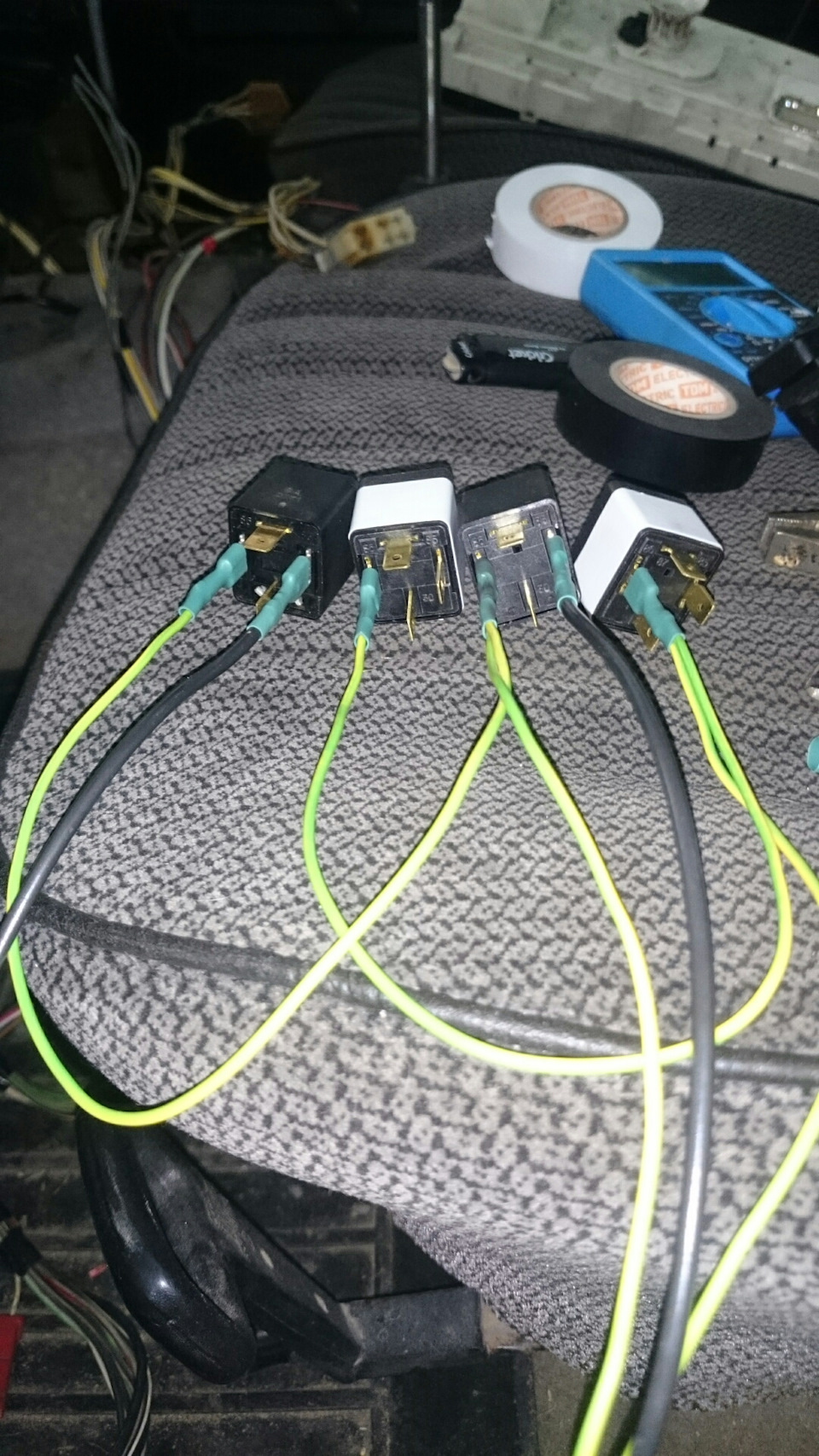 Слабо светят фары, переделать! — Volkswagen Passat B3, 1,8 л, 1990 года ...