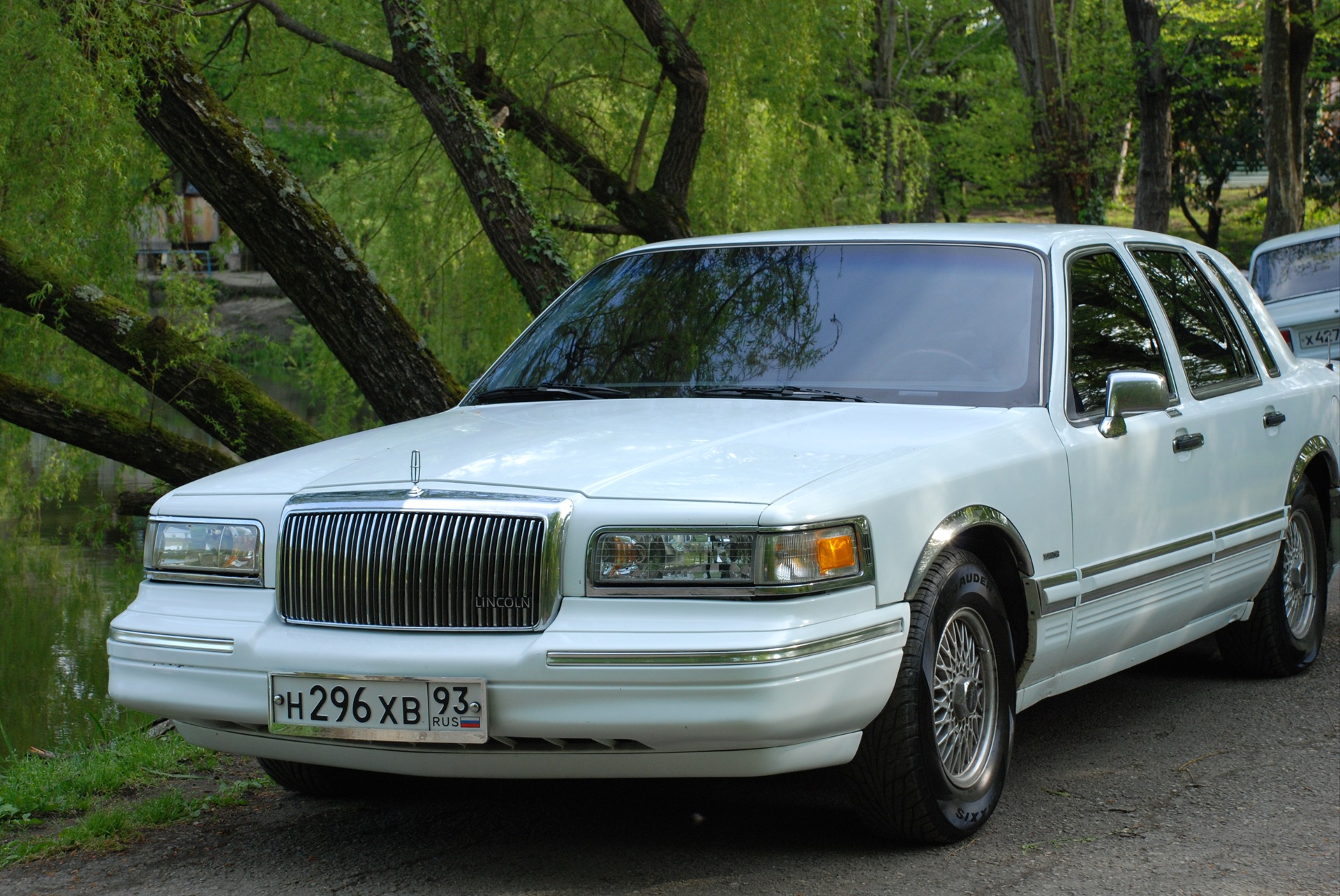 Lincoln Town car