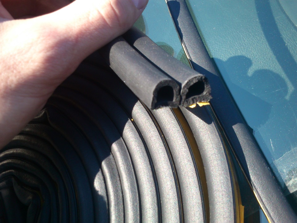 Уплотнительная резинка фары. Уплотнитель задних фонарей ваз 2114. Ваз 2104 задние фонари уплотнители. 077. Уплотнитель фары ваз 2107.