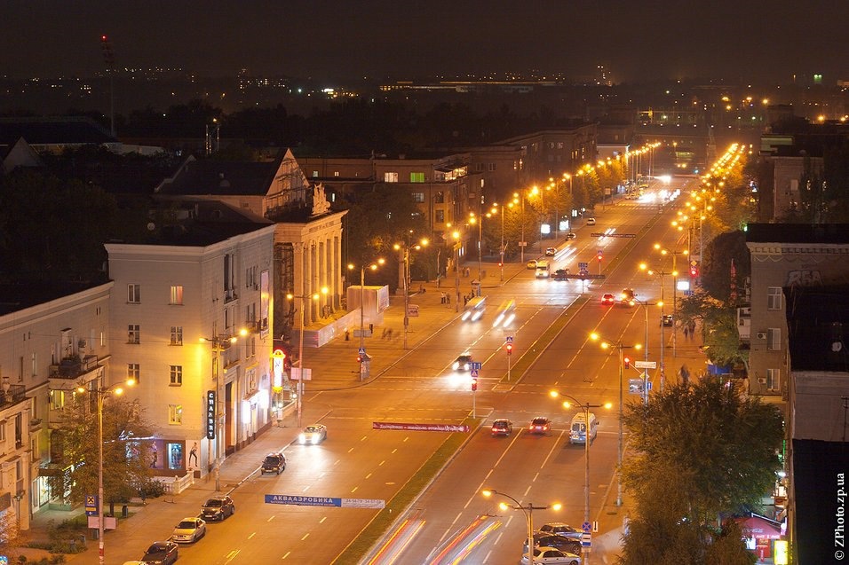 Запорожье тг. Запорожье проспект Ленина. Запорожье центр города. Город Запорожье проспект Ленина. Запорожье Главная улица.