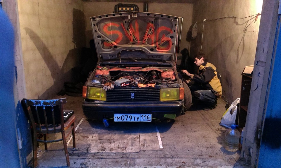 День 2-3 До разбирал салон + крылья, снятие ржавчины которая была ...