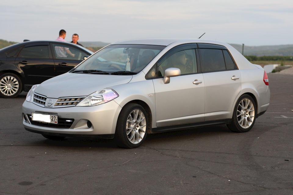 Nissan tiida latio отличие от tiida