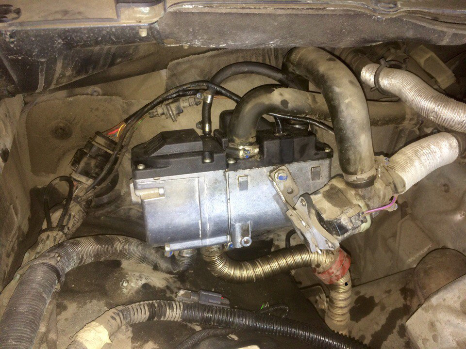 Форд транзит не запускается подогреватель. Подогреватель двигателя ford transit. Форд транзит не запускается подогреватель. Форд транзит обогрев двигателя. Форд транзит запуск вебасто.