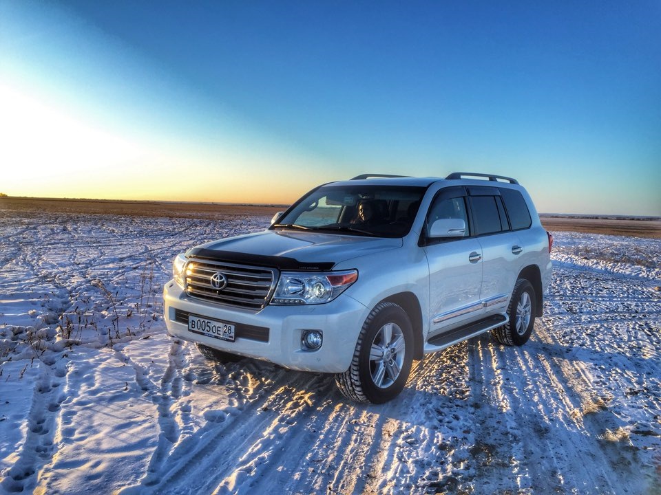 Toyota Land Cruiser 200 зима