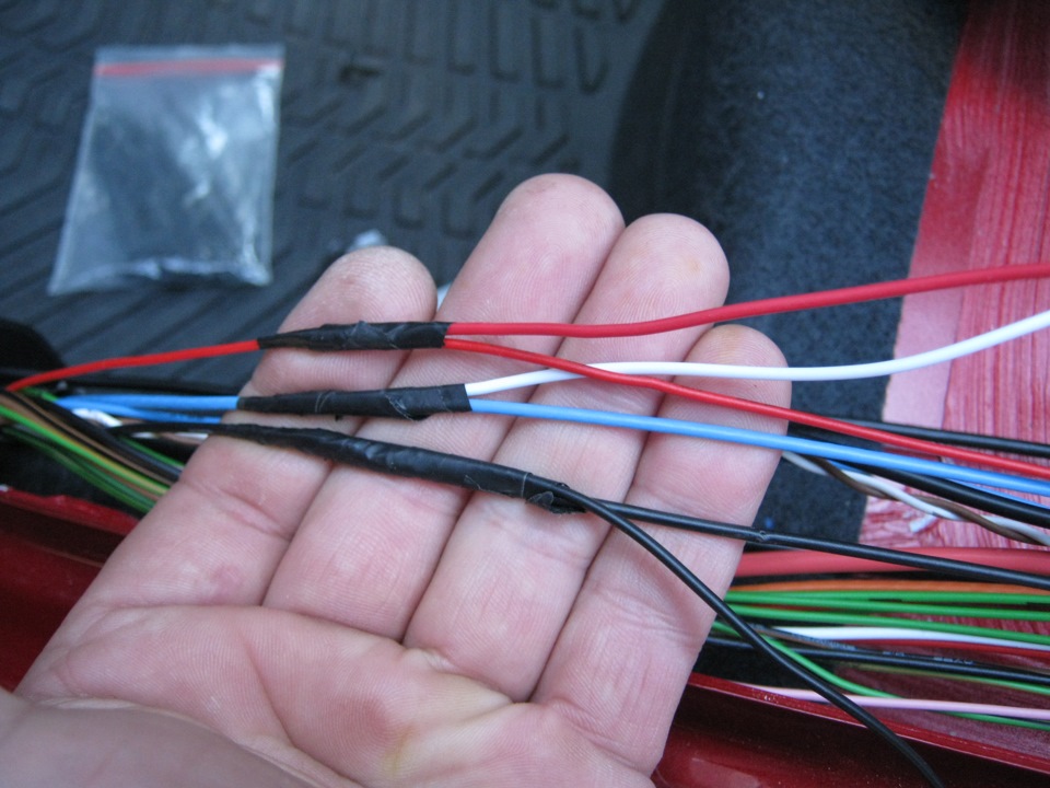 Установка видеорегистратора на заднее стекло. Часть 2. + Видео ...