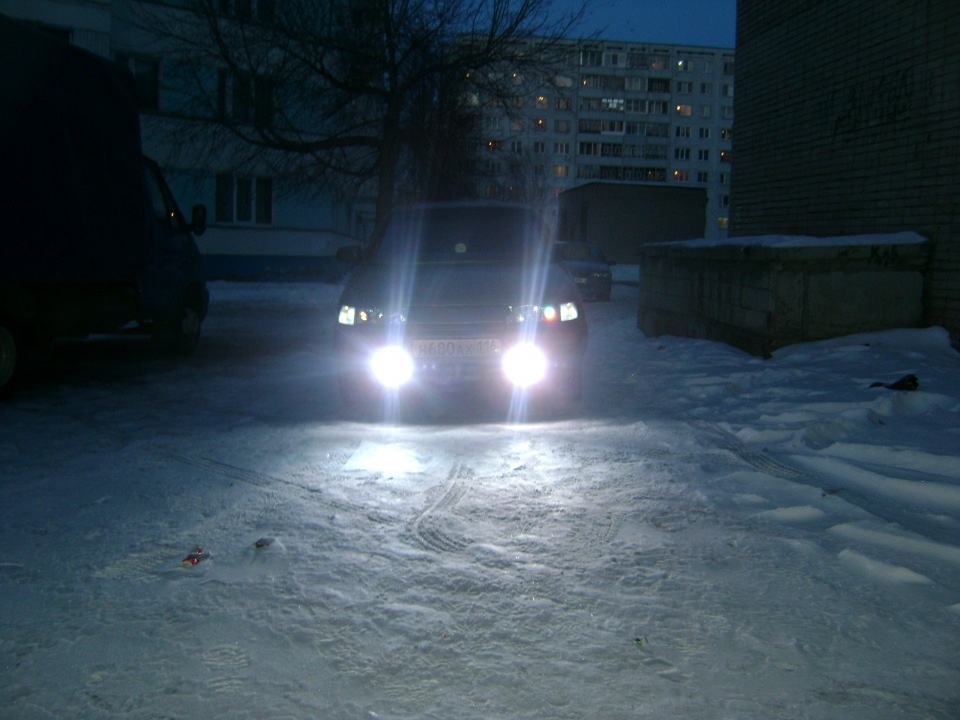 Установка ксенона в ПТФ 4300К — Lada 21102, 1,5 л., 2002 года | тюнинг ...