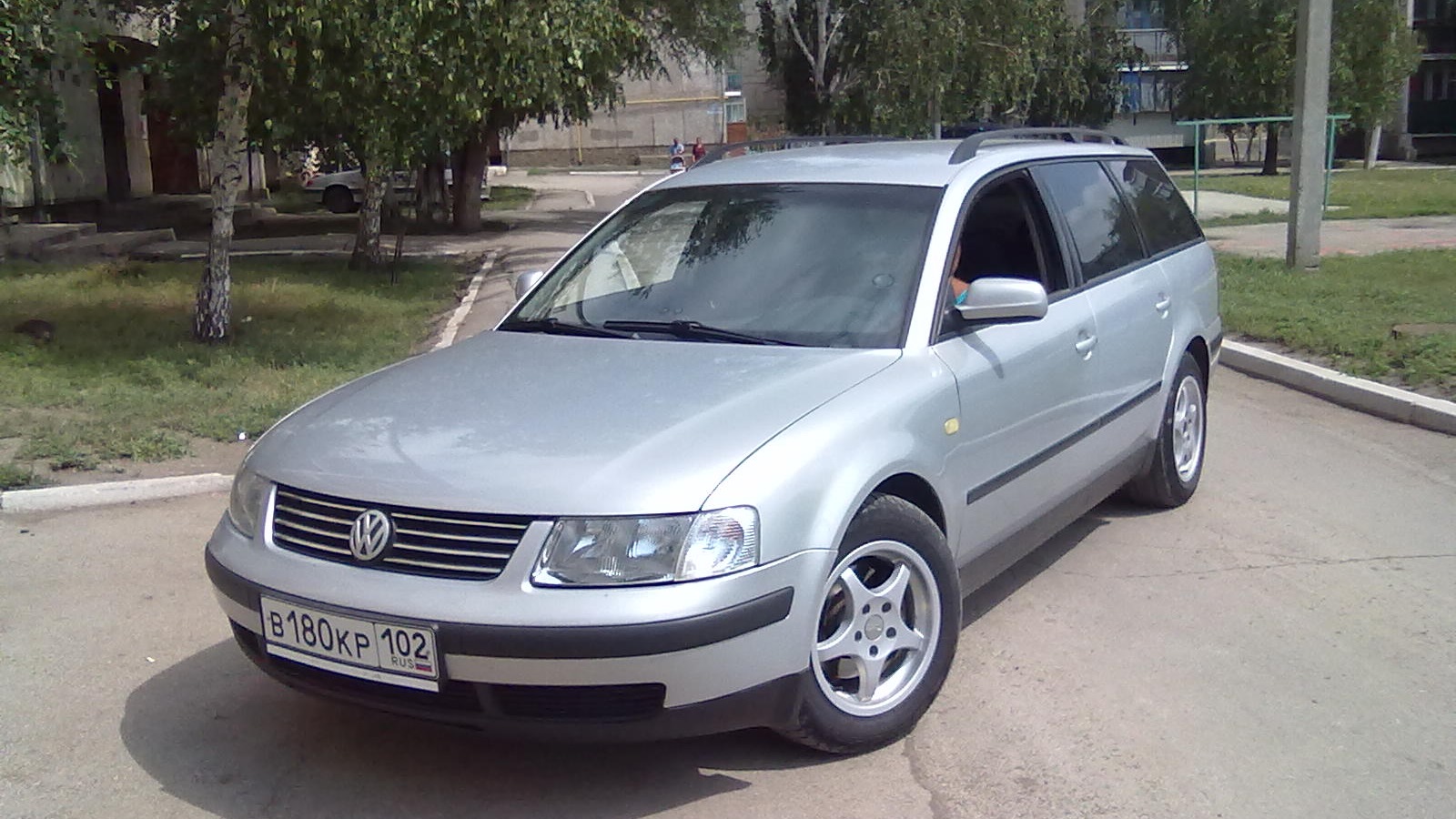 Пассат 1998г. Фольксваген Пассат 1998. Volkswagen Passat, 1998 г.. Фольксваген Пассат универсал 1998. Фольксваген Пассат 1998 года универсал.