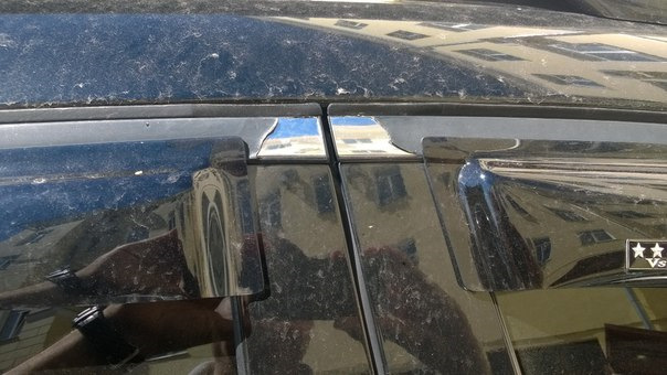 Слезла пленка на молдингах дверей. — Infiniti FX (1G), 3,5 л, 2005 года ...