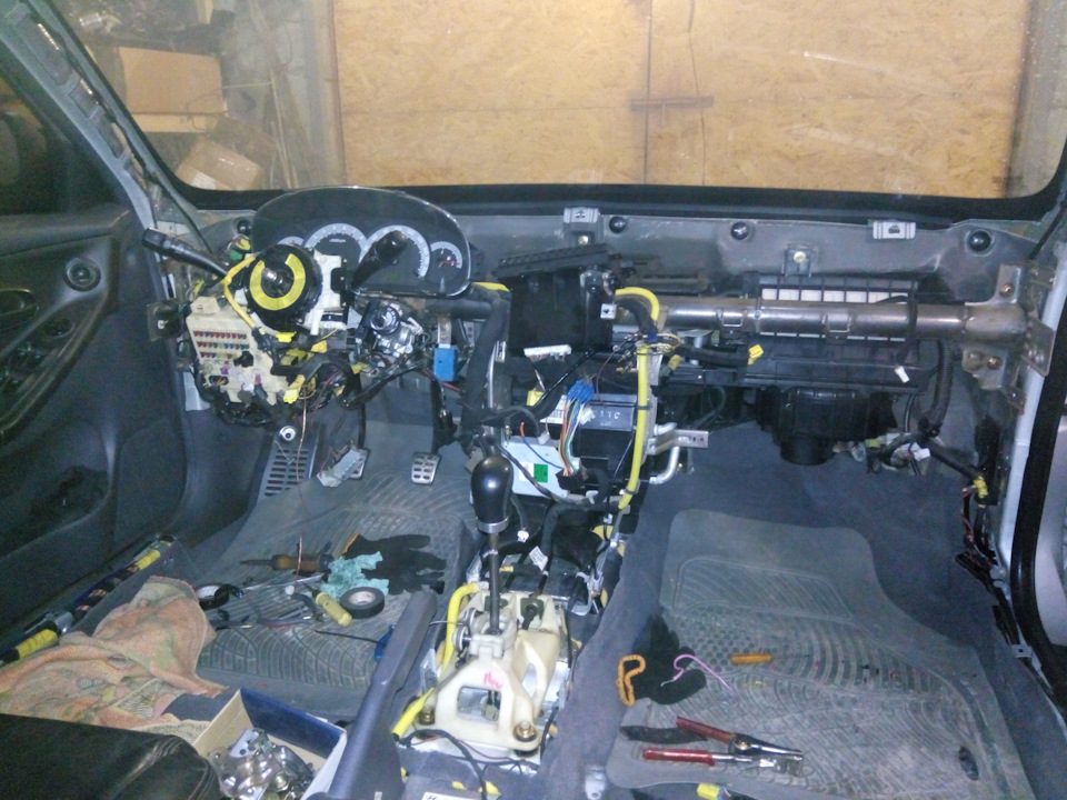 Фото в бортжурнале Hyundai Elantra (3G)