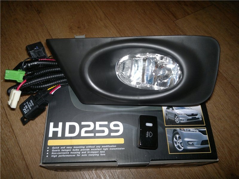 Туманки — Honda Stream (RN6-9), 1,8 л, 2007 года | запчасти | DRIVE2