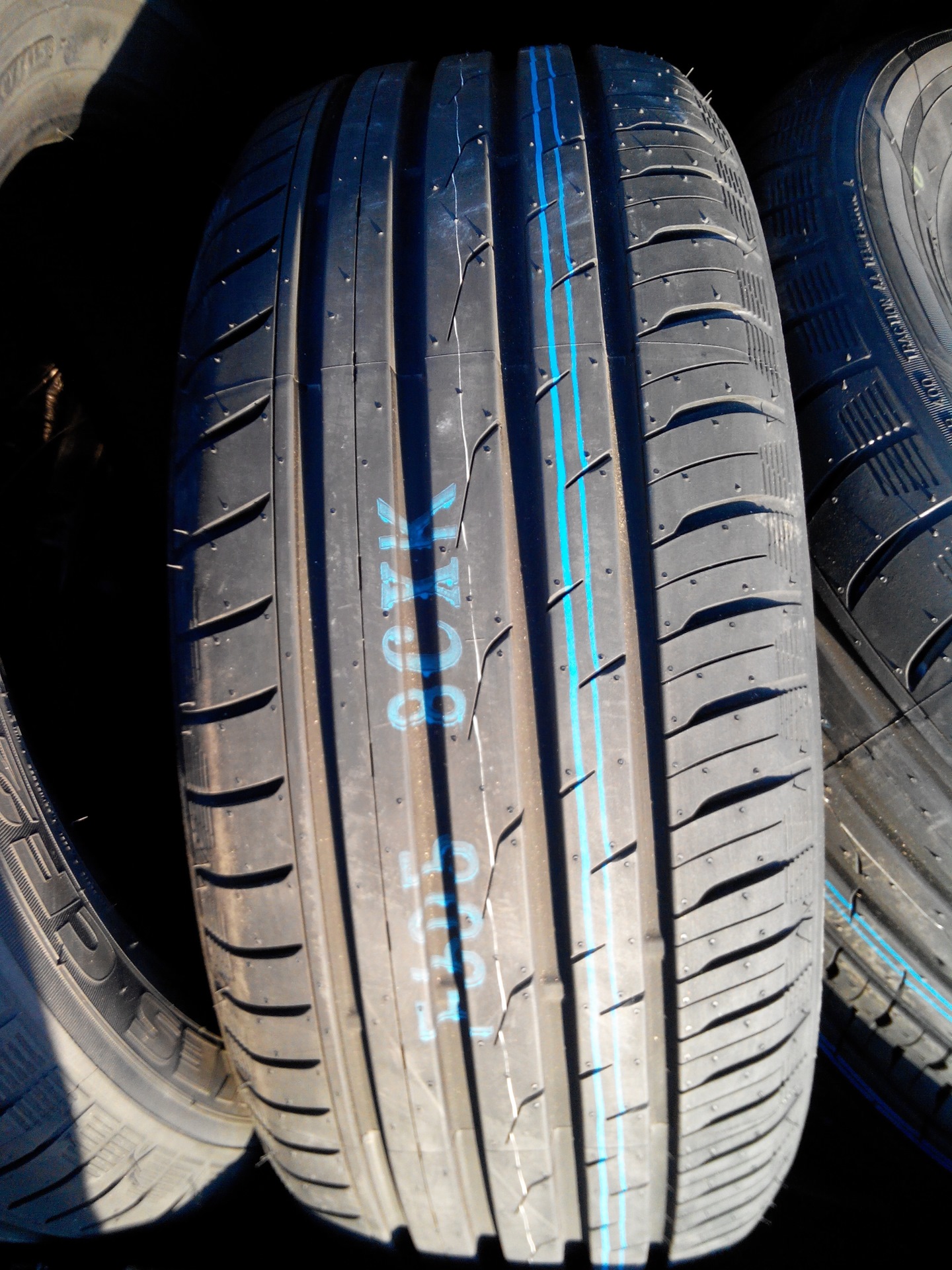 Резина toyo proxes cf2. Toyo PROXES cf2. Toyo PROXES cf2 Treadwear. Тоя cf2. Toyo cf2 drive2.