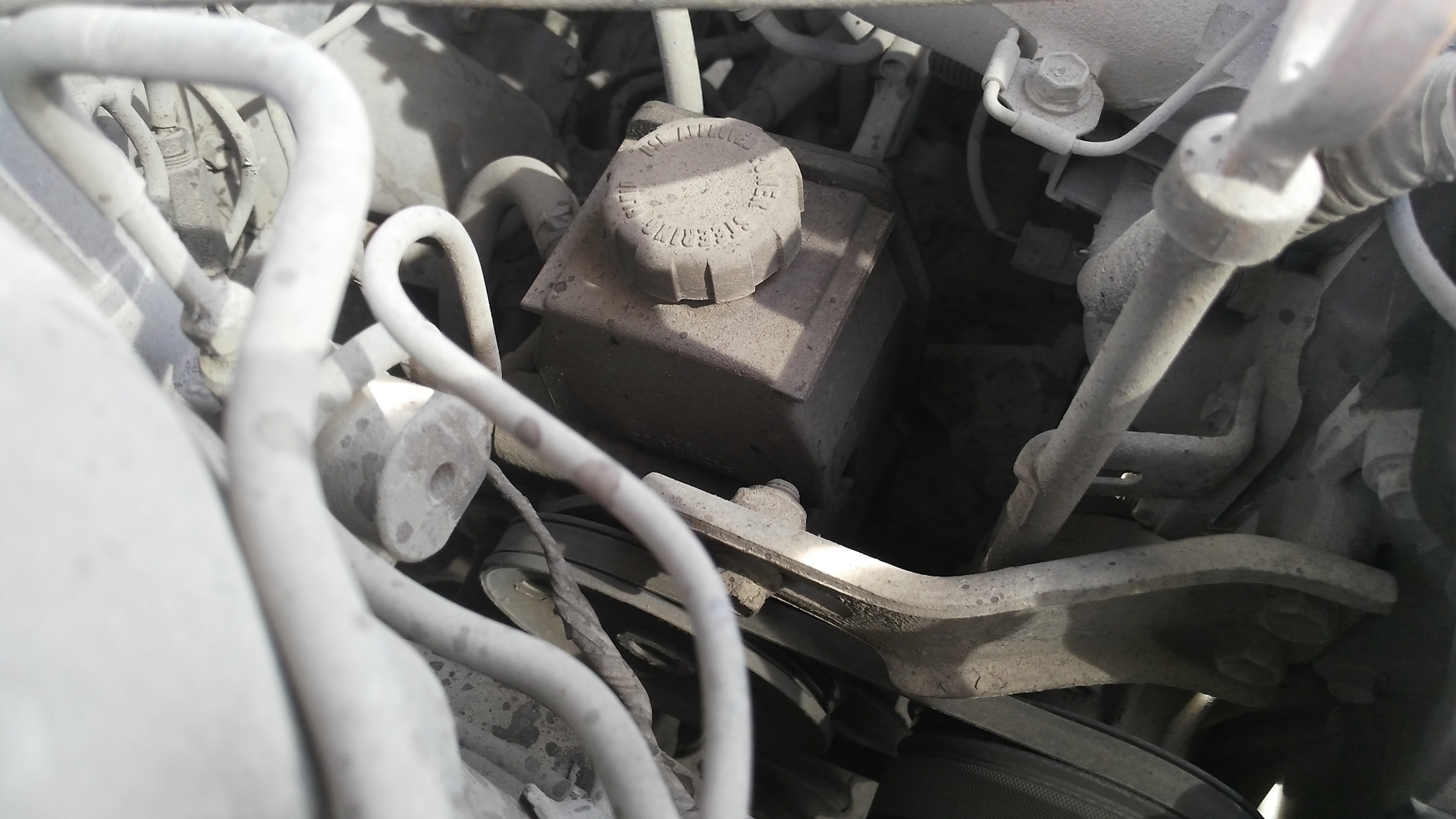 Герметик ГУРа помогает ли? — Toyota Corolla (100), 1,6 л, 1992 года ...