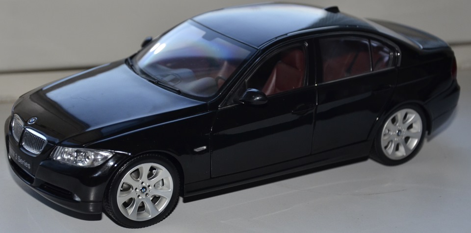 kyosho bmw e90