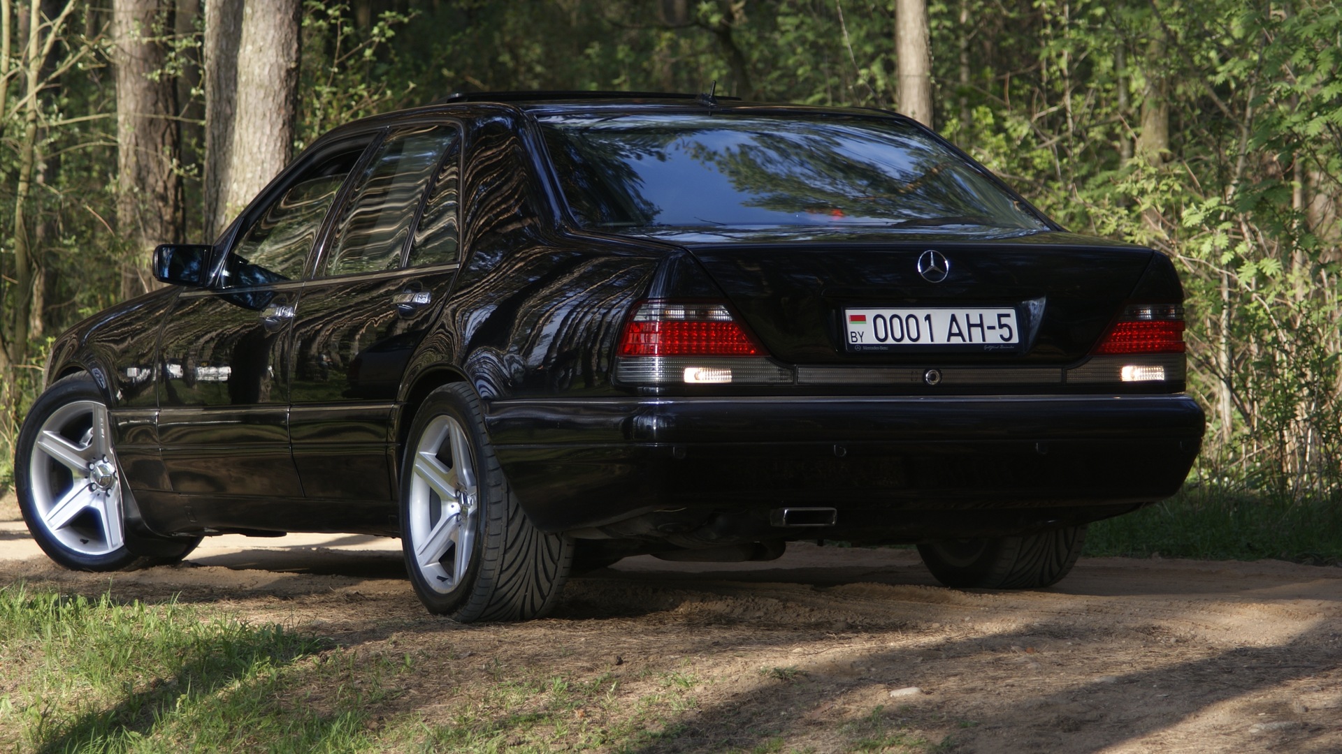 W140 черный