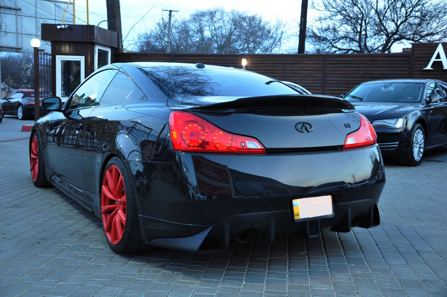 Infiniti g37 Nardo Grey