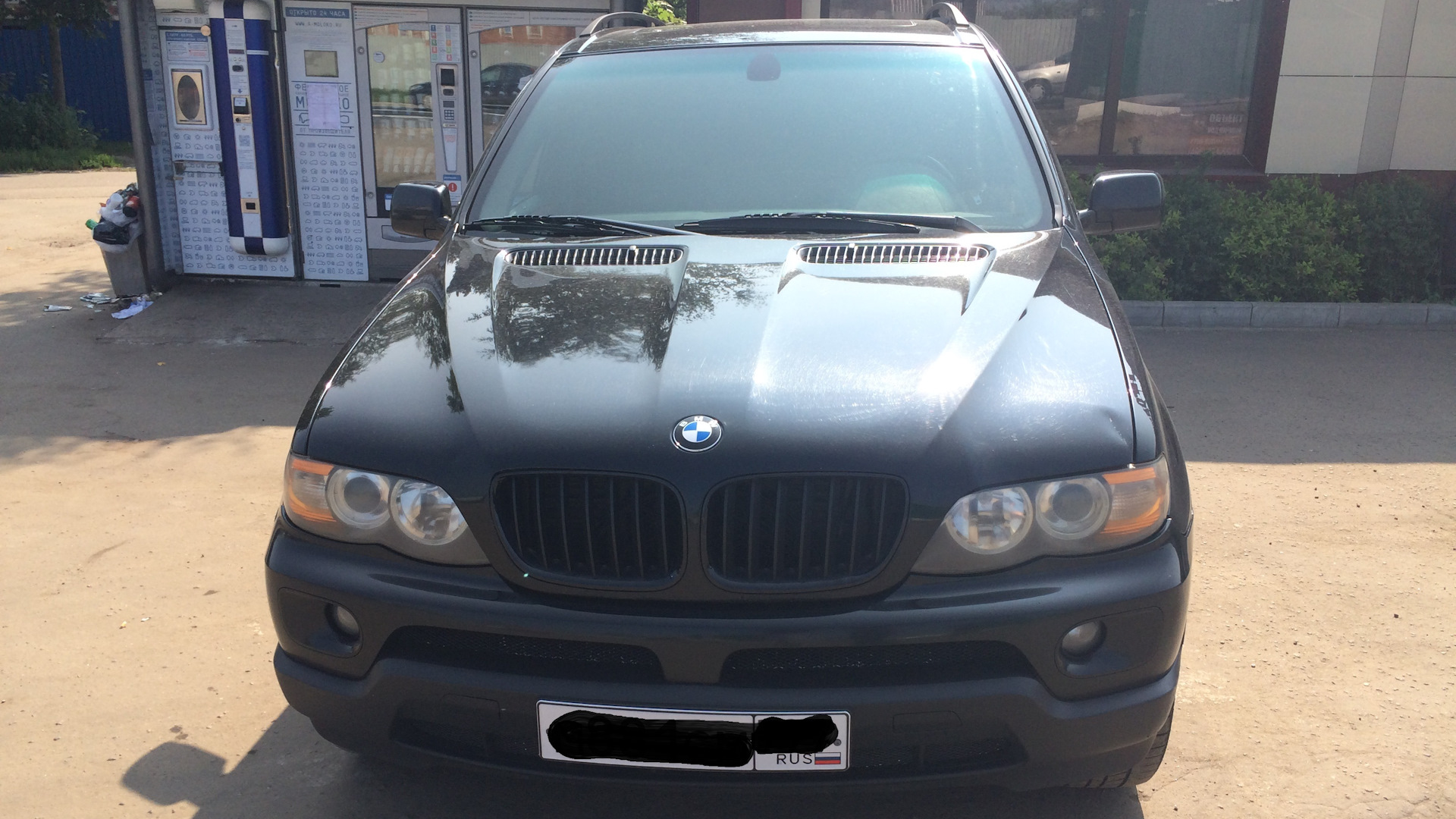 BMW X5 (E53) 3.0 бензиновый 2005