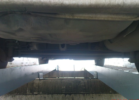 Bottom View - Toyota Corolla 18L 2003