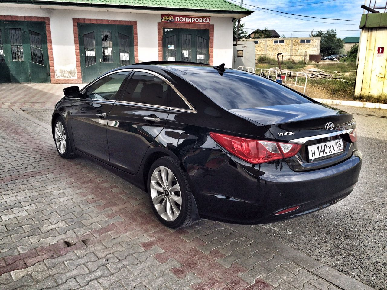 Соната цветов. Hyundai Sonata 2011 Black. Hyundai Sonata vi (YF). Саната хэнжай ыерная.