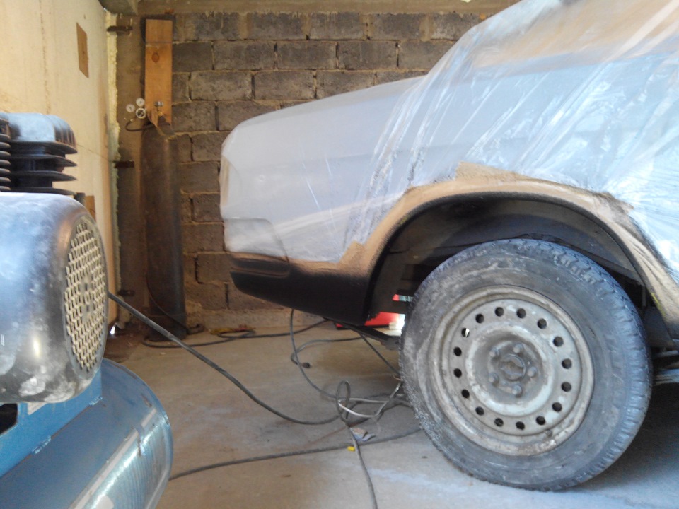 Покрываем антигравием пороги и другое :) — ГАЗ 3110, 2,4 л, 1998 года ...