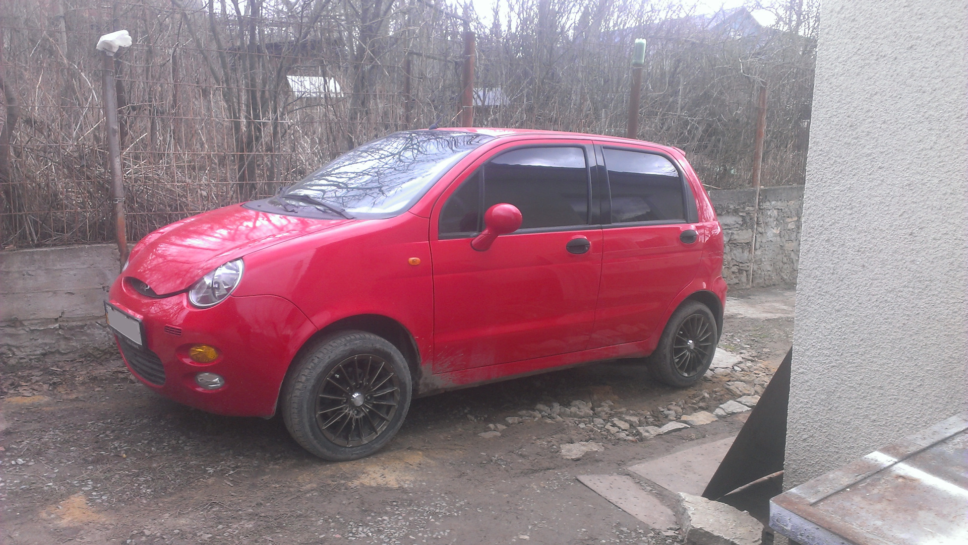 Проблемы chery. Chery QQ r15. Chery Sweet r15. Chery QQ stance. Диски чери QQ.