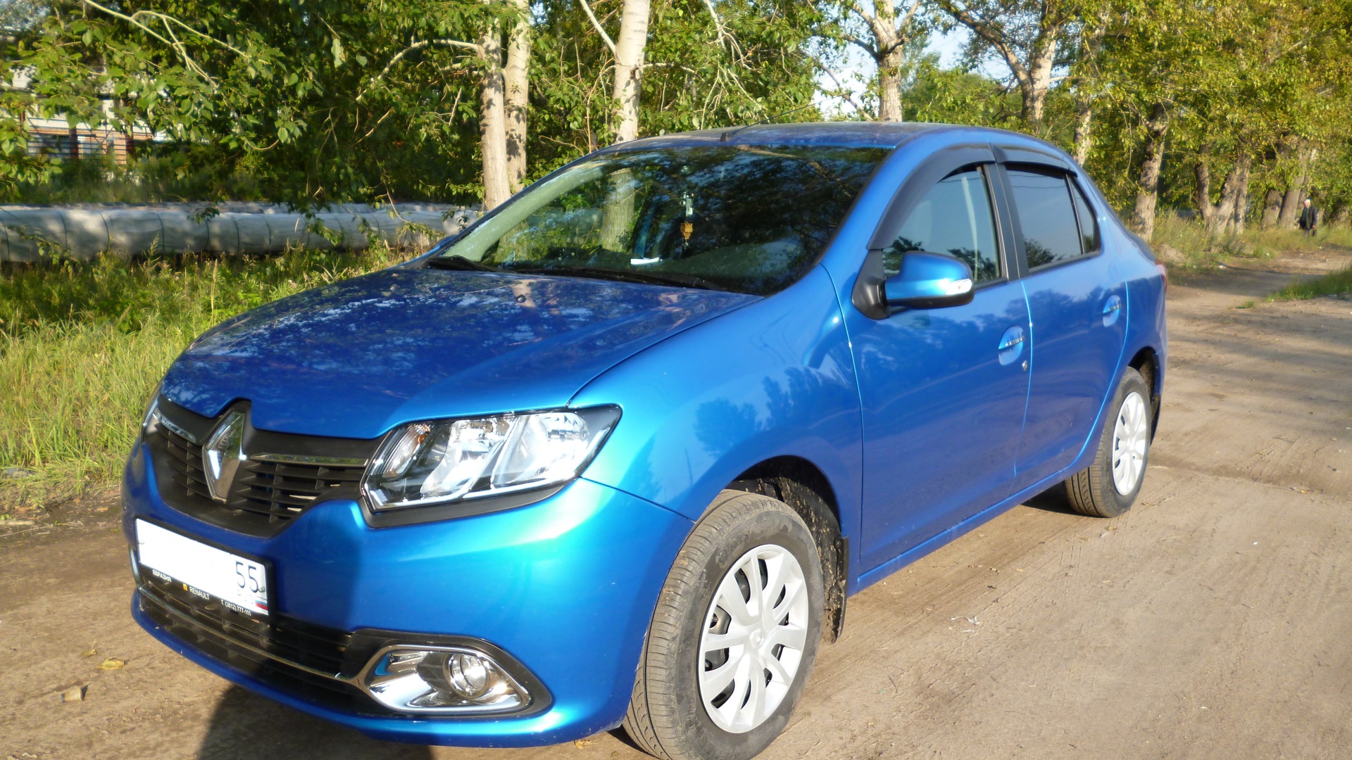 Рено логан 8кл. Renault Logan 2 8кл. Логан синий минерал. Рено Логан в пользовании