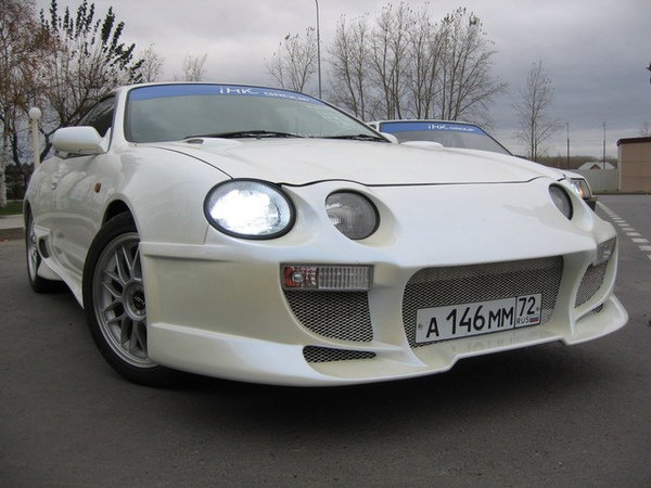 Tuning Future bumper and side skirts - Toyota Celica 20 L 1999