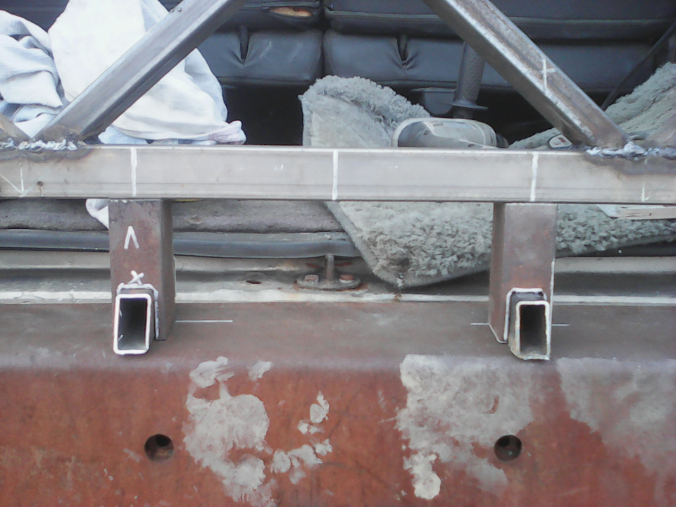 "Калитка" для "запаски", ч.8: делаем опорную площадку для колеса ...