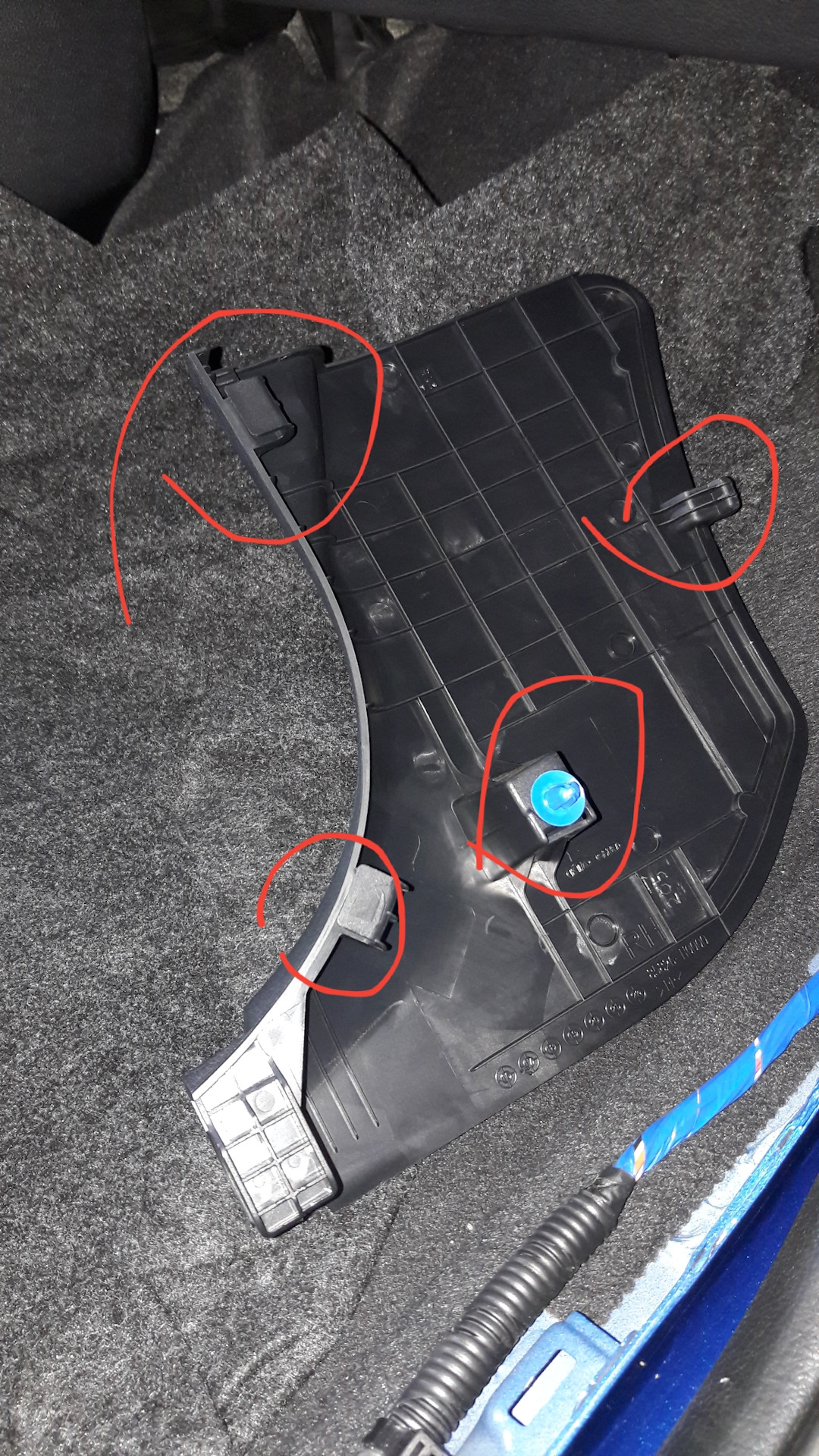 Как снять пороги на киа рио Как снять накладки на пороги Rio 4 (FB) - KIA Rio (4G), 1,6 л, 2017 года другое 