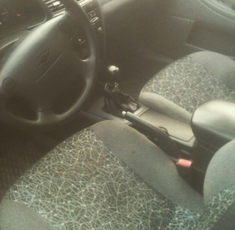 Консолька поставлена снова. — Chevrolet Lanos, 1,5 л, 2008 года ...