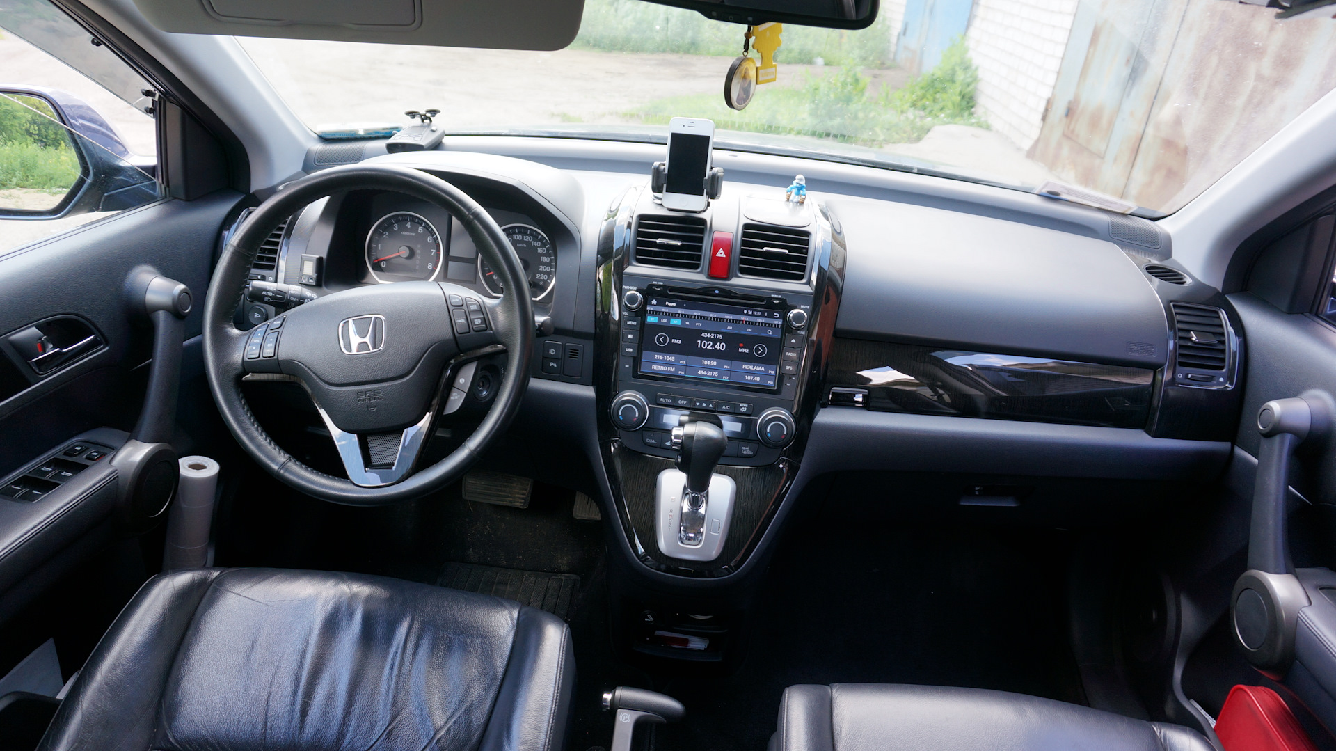  Honda CR-V   2  Honda CR-V RE 24  2011      DRIVE2