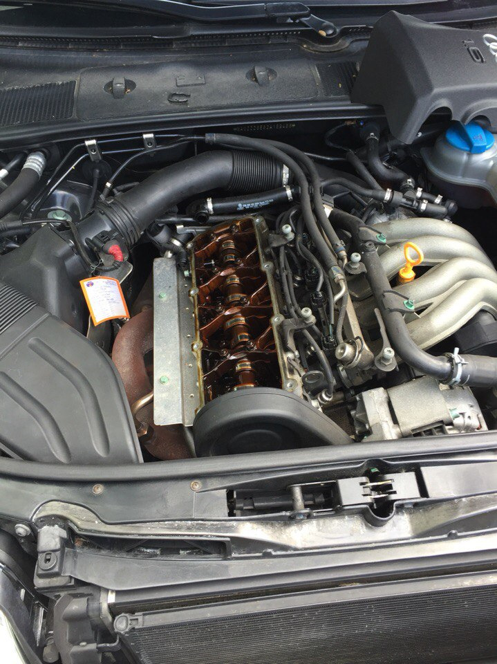 Замена свечей и прокладки) — Audi A4 Avant (B6), 1,6 л, 2002 года ...
