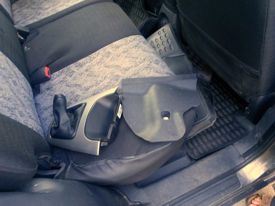 Установка Видеорегистратора и скрытая протяжка проводов в Hyundai ...