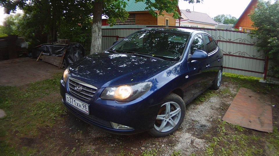 Замена стойки стабилизатора перед справа, рулевой наконечник слева ...