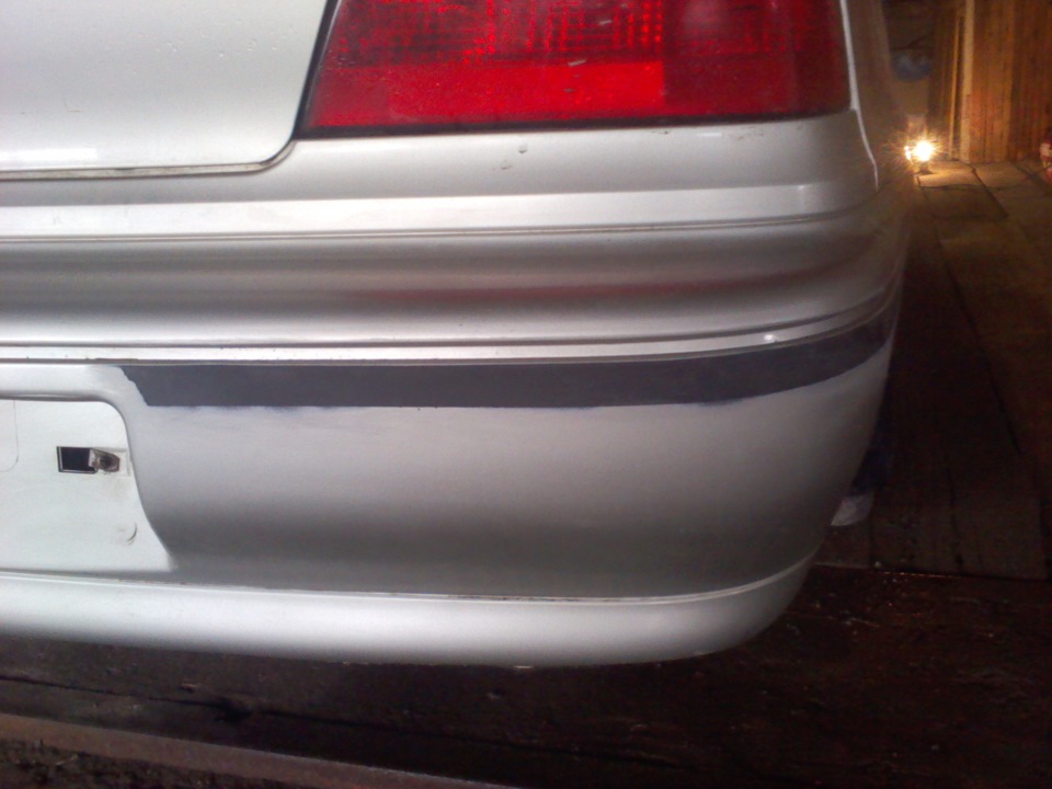 как снять молдинги с бампера