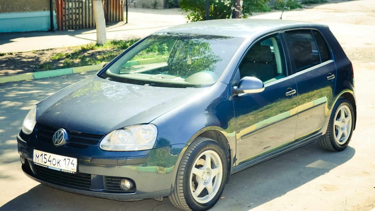 Volkswagen Golf Mk5 1.6 бензиновый 2005 | Das Auto на DRIVE2