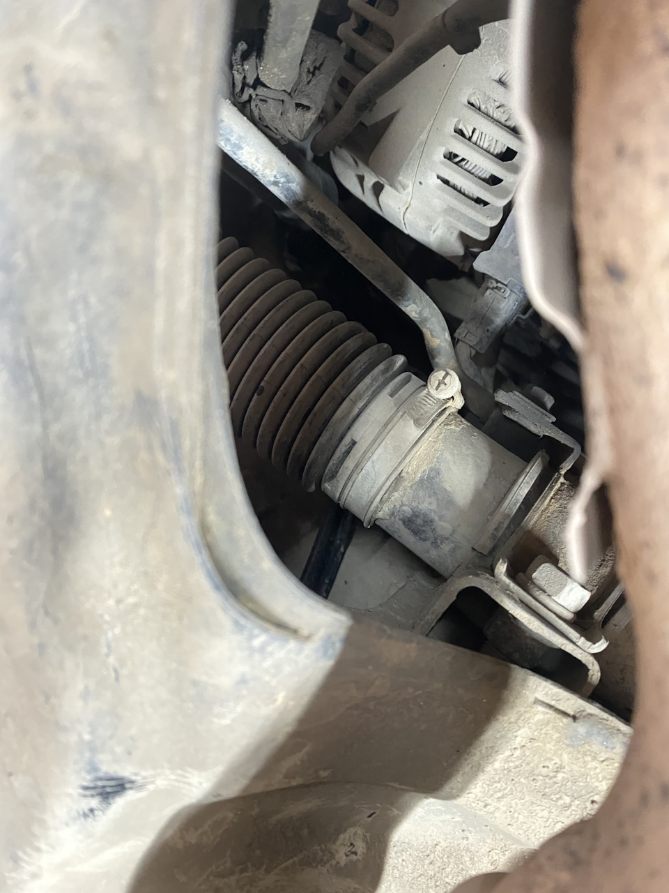 Все так же снимем хомут — Hyundai Tucson (JM)