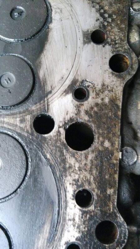 замена прокладки под головкой — Mitsubishi Delica (P35W), 2,4 л, 1990 ...