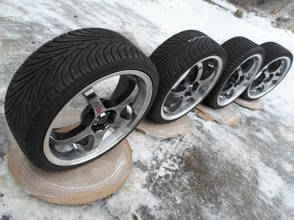 Диски 108. R18 4x108. Диски 4х108 r18. Диски r18 4x100. 4x100 r18 EVO.