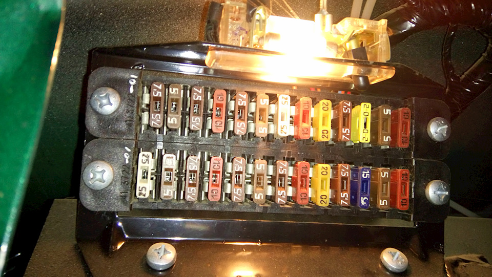 Kamaradalar hammani qat’iy kutib olaman. UAZ Hanter apparati 18g.v. Oxiriga bug'