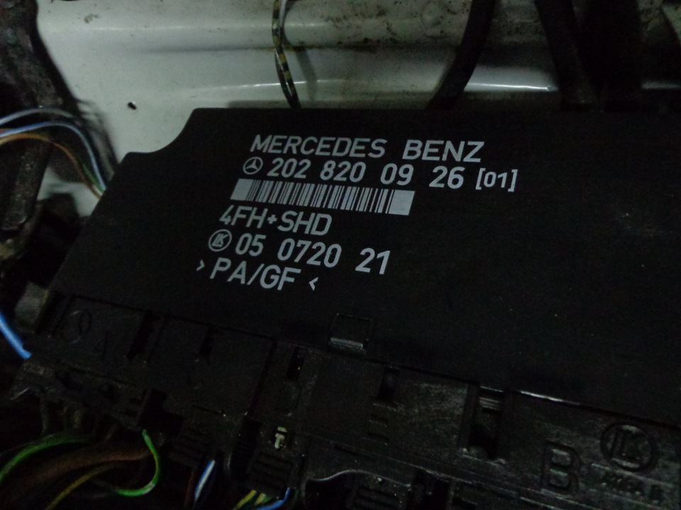 Mercedes A124 — 7. Ремонт блока комфорта, привода пассажирского ...