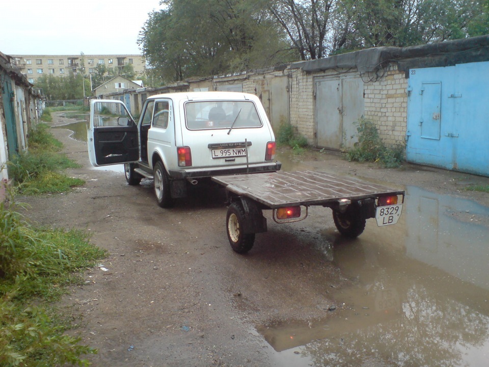 Прицеп вариант без бортов — Lada 4x4 3D, 1,7 л, 2012 года | аксессуары ...