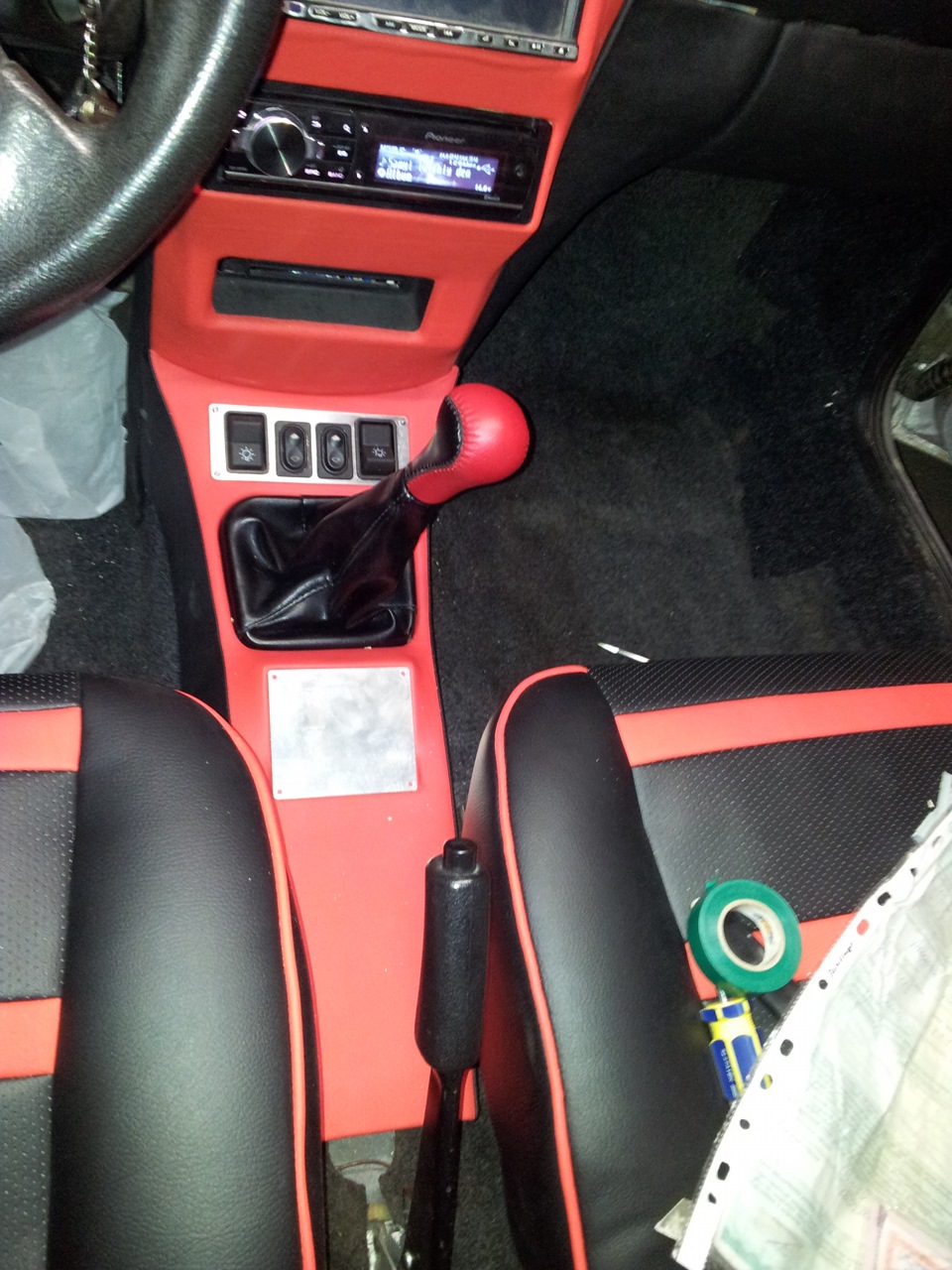 новые СТУЛЬЯ со старыми дырками или проэкт почти готов к открытию ...