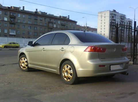 пороги lancer 10