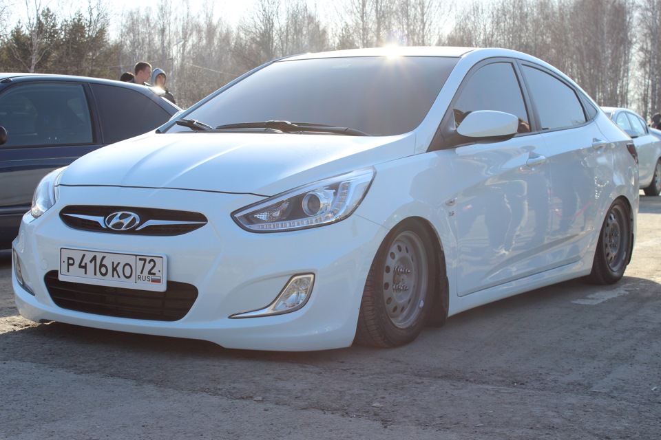 Hyundai Solaris 2012 стенс