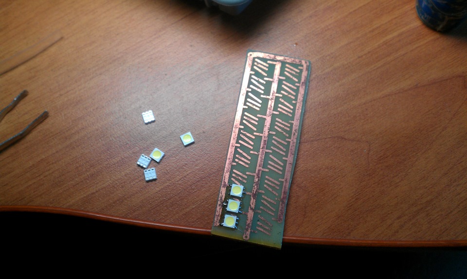 Светодиоды в потолок — Daewoo Nexia (2G), 1,5 л, 2002 года | стайлинг ...