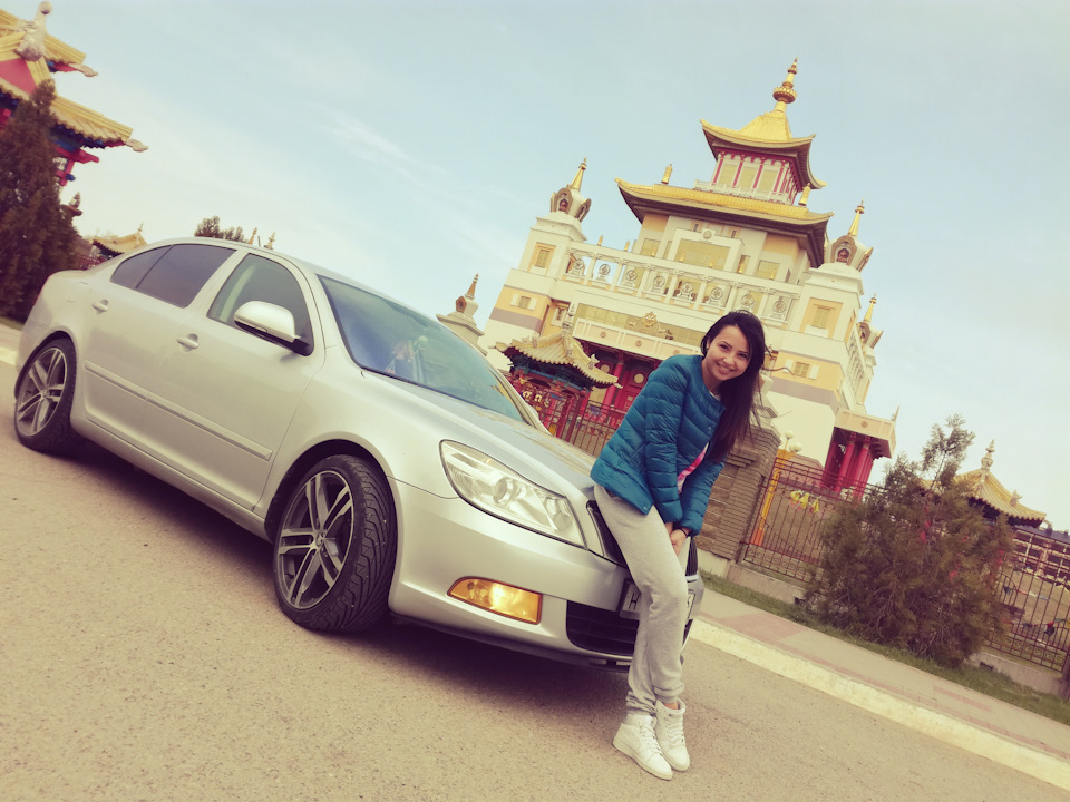Жена вызвалась попозировать))) — Skoda Octavia A5 Mk2