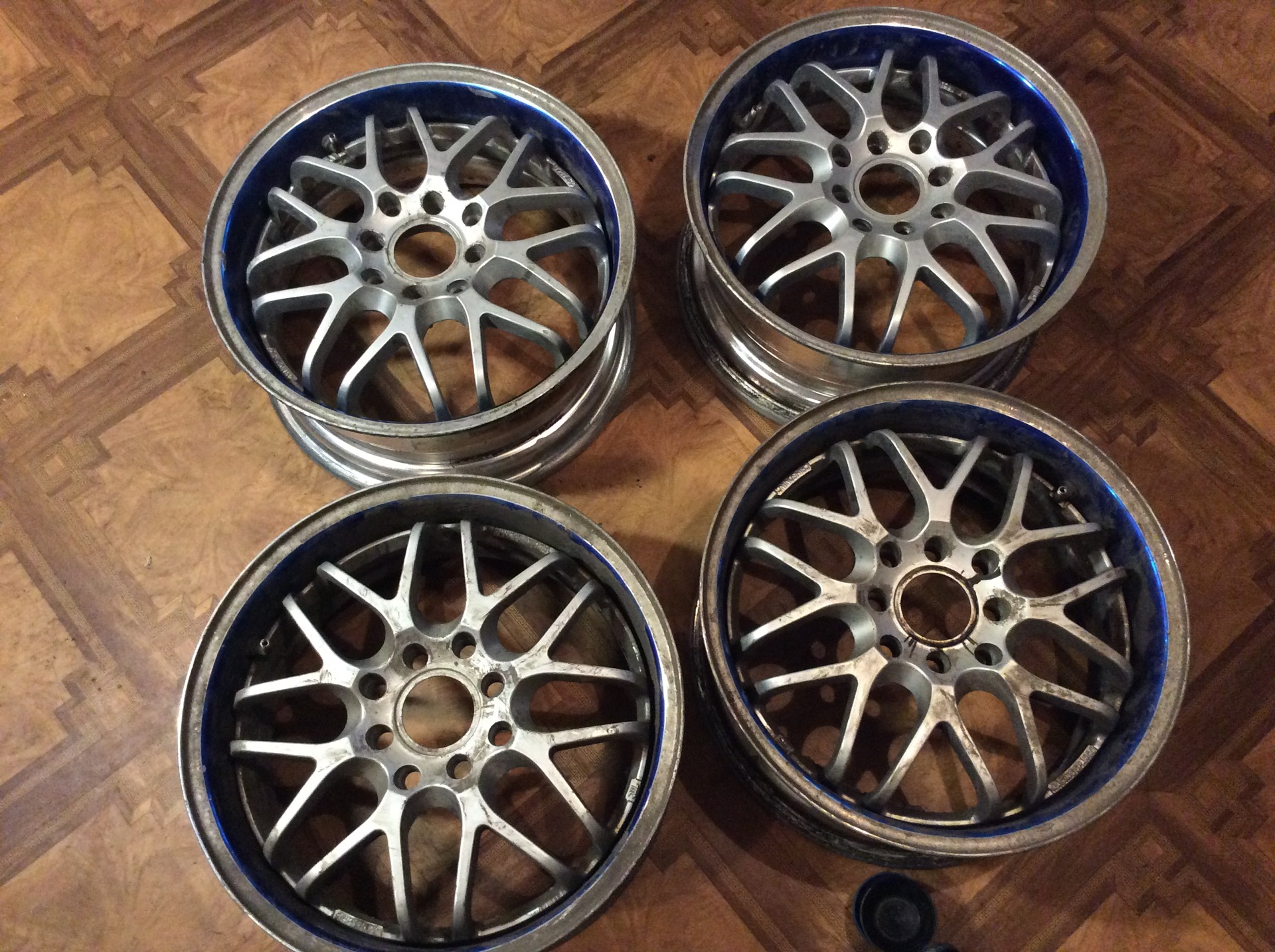 F2j3ns2w. Sparco NS-II r14. Машины на бирюзовых дисках.