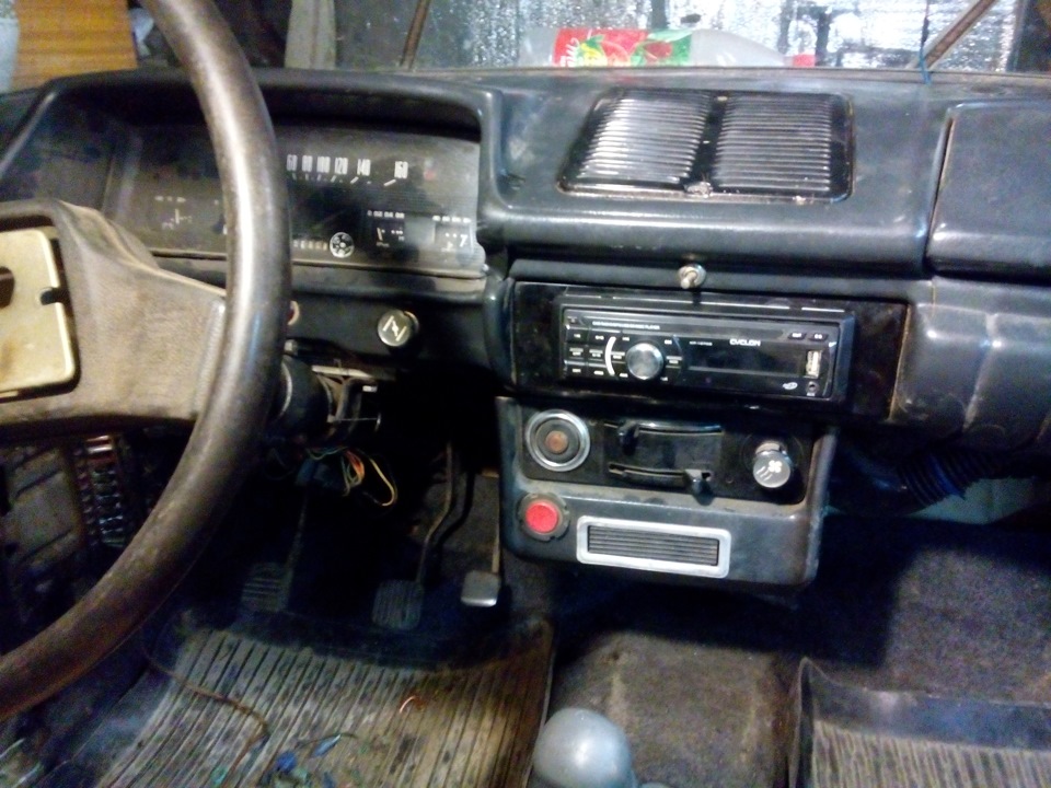 матюкальник на флешках — ИЖ 2715